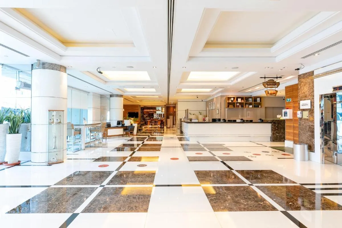 Four Points by Sheraton Bur Dubai - 2