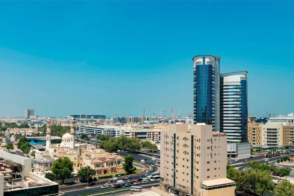 Four Points by Sheraton Bur Dubai - 3