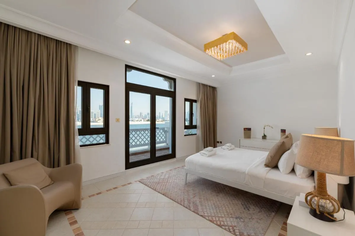 Frond M, Beachfront Villa, Palm Jumeirah – Mint Stay - 2