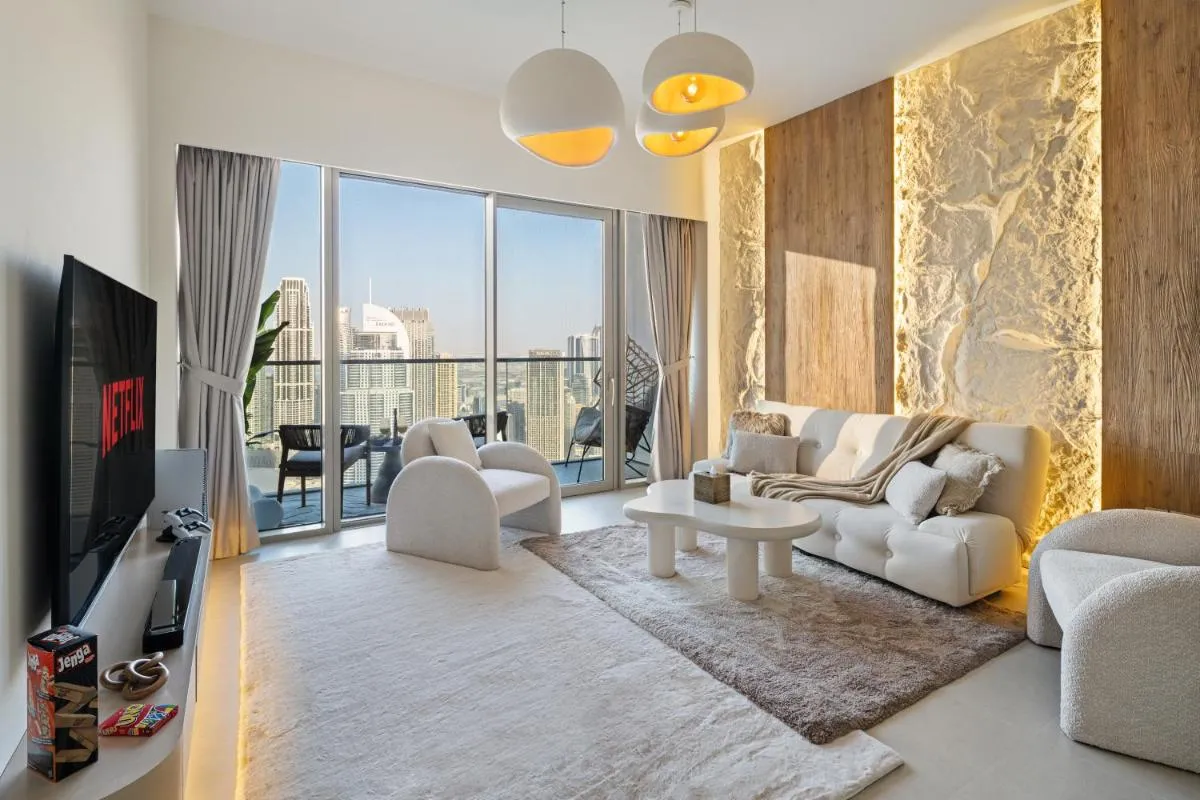 Full Burj and Fountain view Downtown by Bella Elite Homes - 2