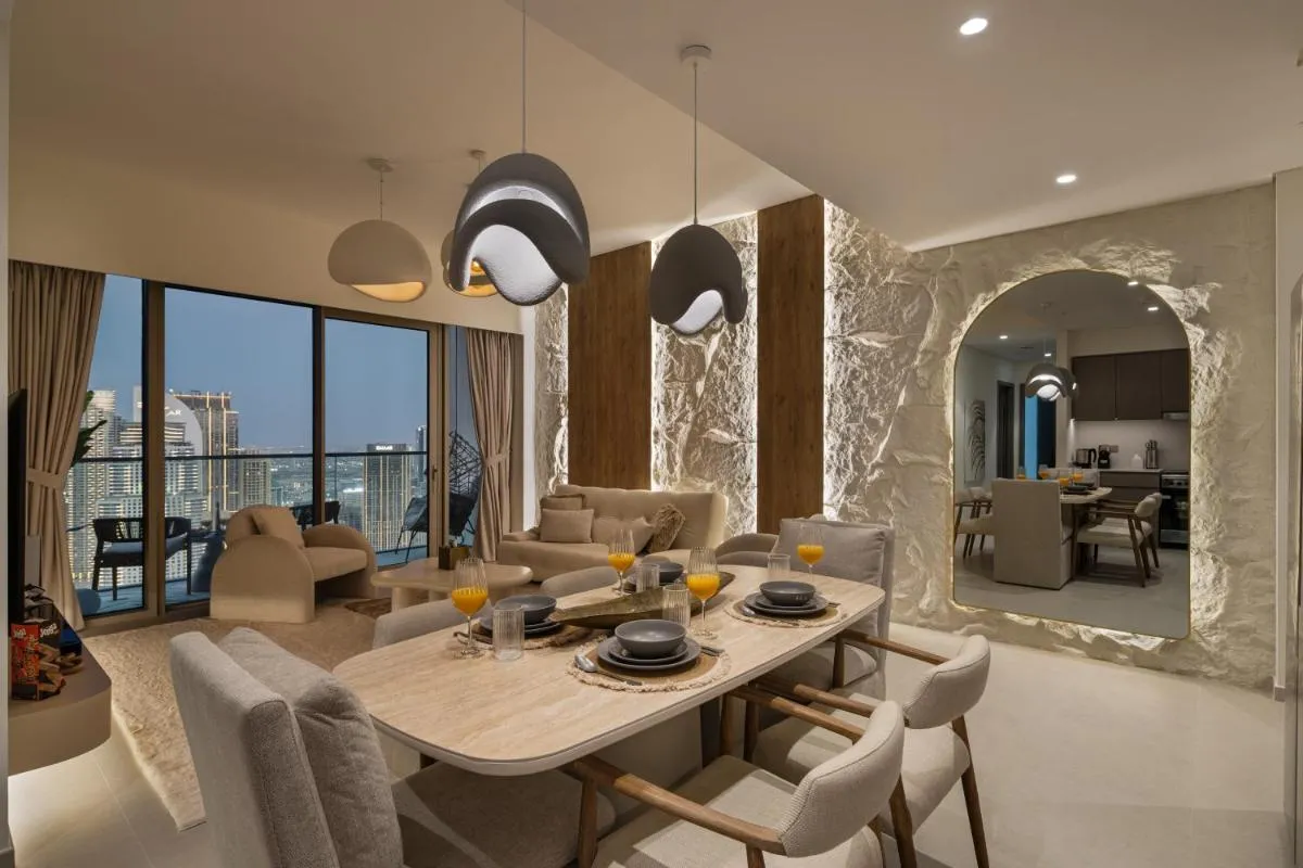 Full Burj and Fountain view Downtown by Bella Elite Homes - 3