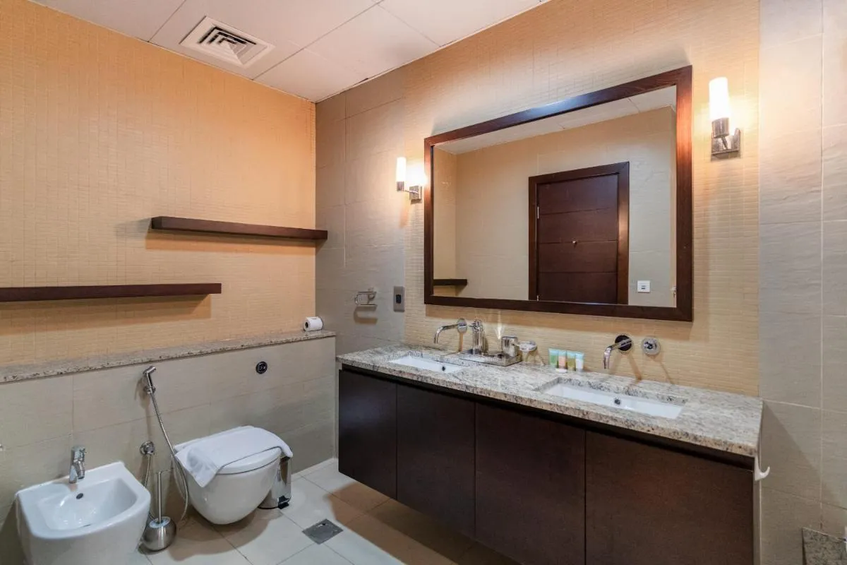 Full Sea View – 2BR w maid’s room in Tiara Residence, Palm Jumeirah – Allsopp & Allsopp - 3