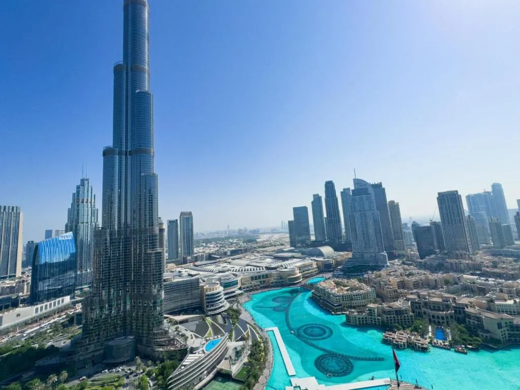 GRANDE RESIDENCES with BEST Burj Khalifa view from 42nd floor for 6-Guests