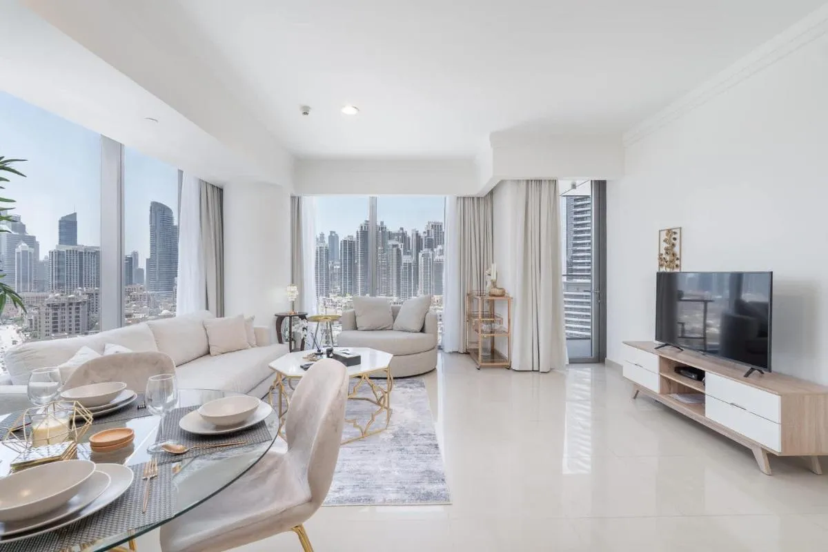 Gorgeous 1 Bedroom in Boulevard Point with City Views - 2