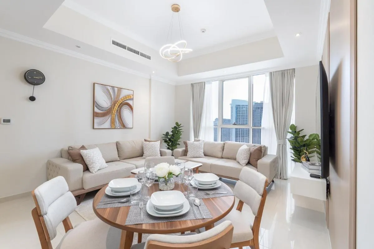 Heaven Crest Vacation Homes Downtown – Studio and 1 Bedroom Suites 2 minute walk to Dubai Mall and Burj Khalifa - 3