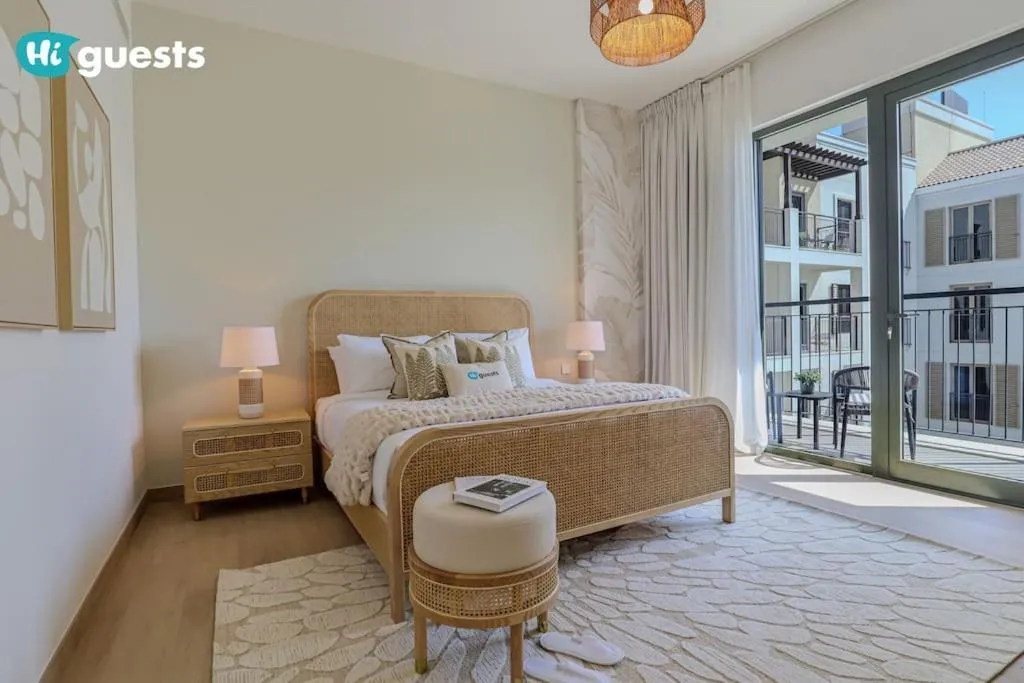 HiGuests – Beachfront Living Stunning 4 BR with Maid’s Room - 3