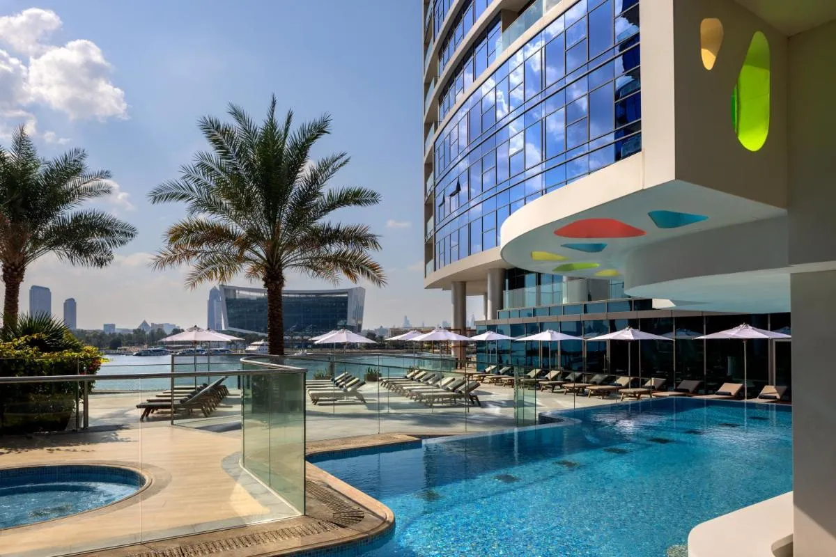 Hilton Dubai Creek Hotel & Residences - 2