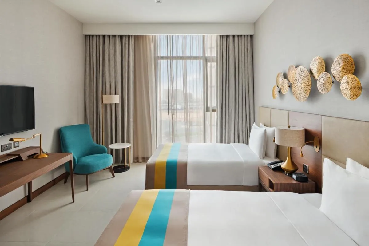 Holiday Inn Dubai Al-Maktoum Airport by IHG - 2