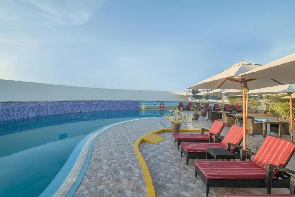 Holiday International Hotel Embassy District by CMG