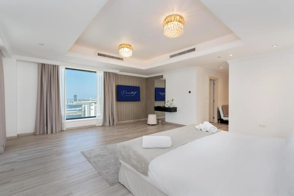 Huge Penthouse with yacht included and private pool!!! - 2
