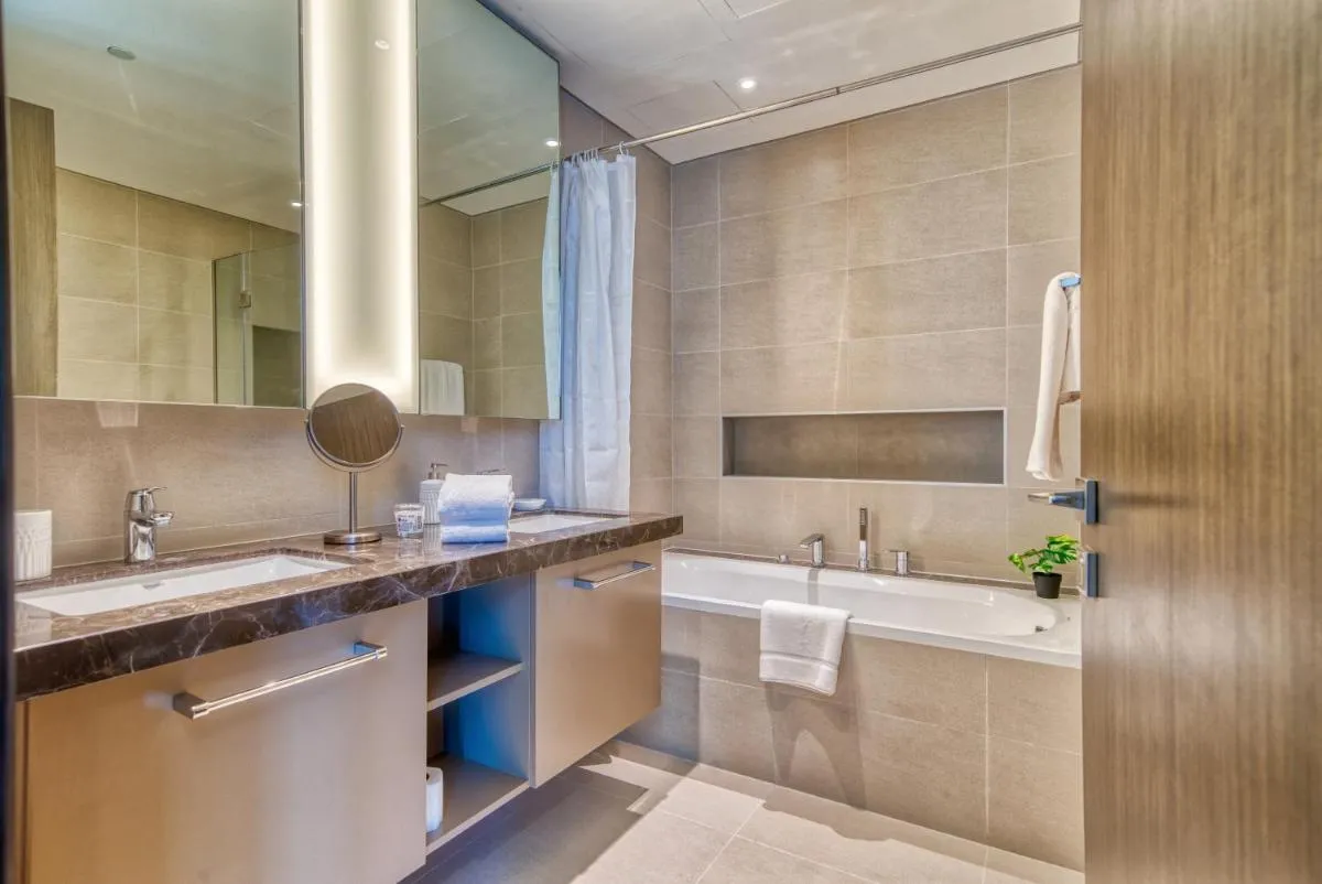 Incredible Views From This Classy Apt With Terrace - 3