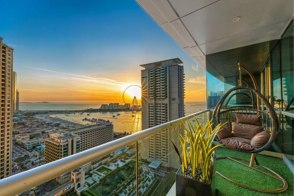 JBR Grande Living – Stunning Sea View, Pool & Gym