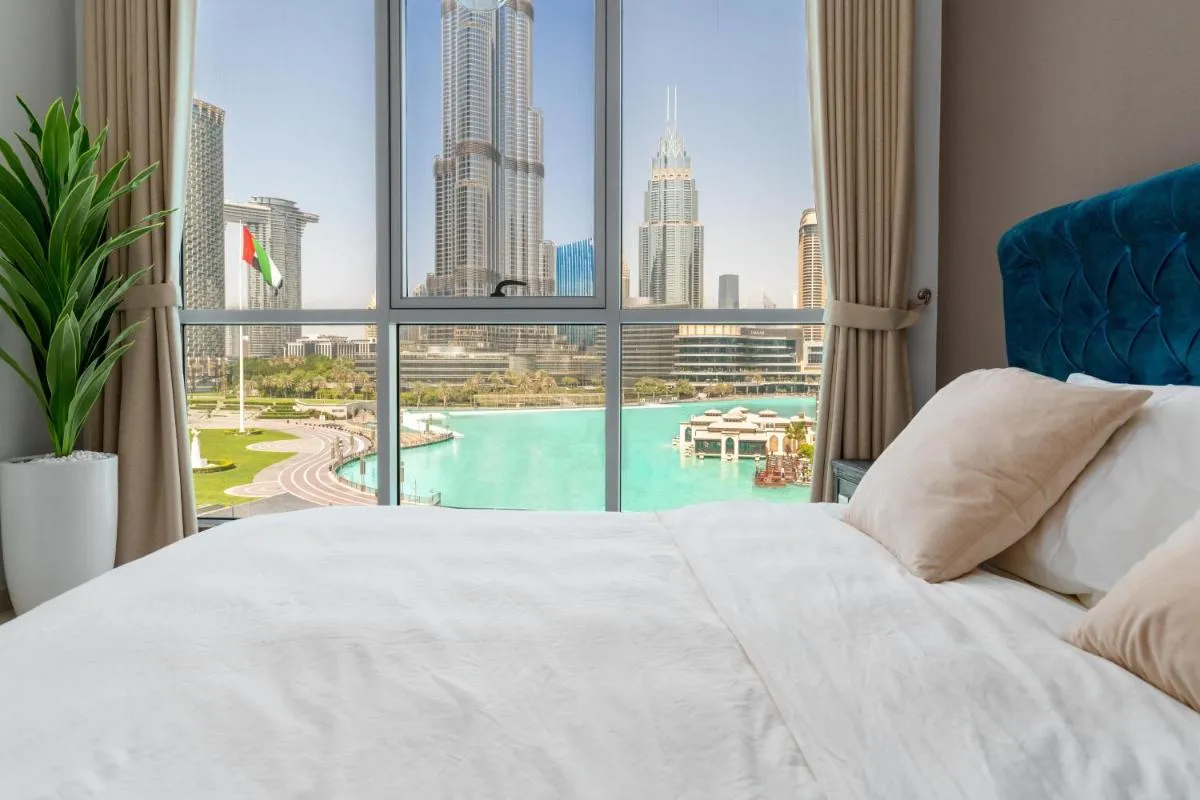 King 2 Bedroom With Burj Khalifa & Fountain View - 2