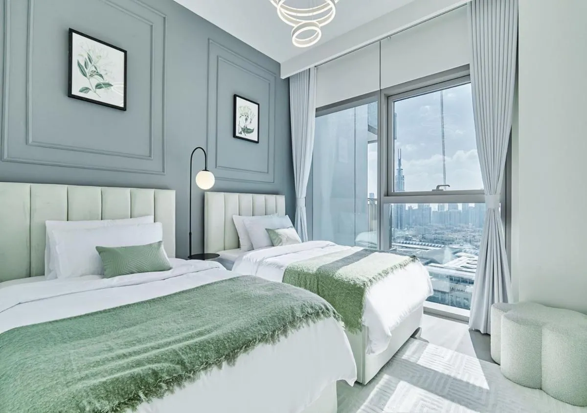 LUXE | 2BR | Burj Khalifa View | Dubai Mall Access - 3