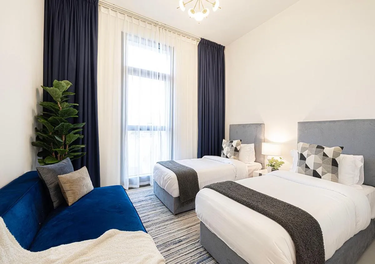 Lux Escape, Burj Crown Opera View, Near Dubai Mall - 2