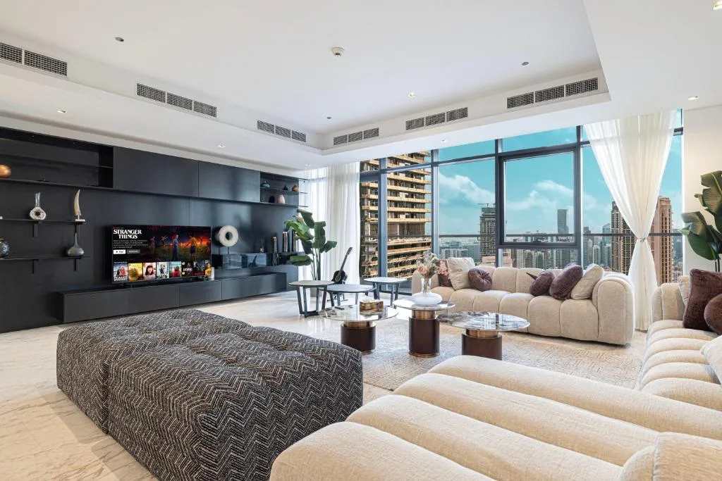 Luxe 6BR Penthouse with Burj View & Private Cinema