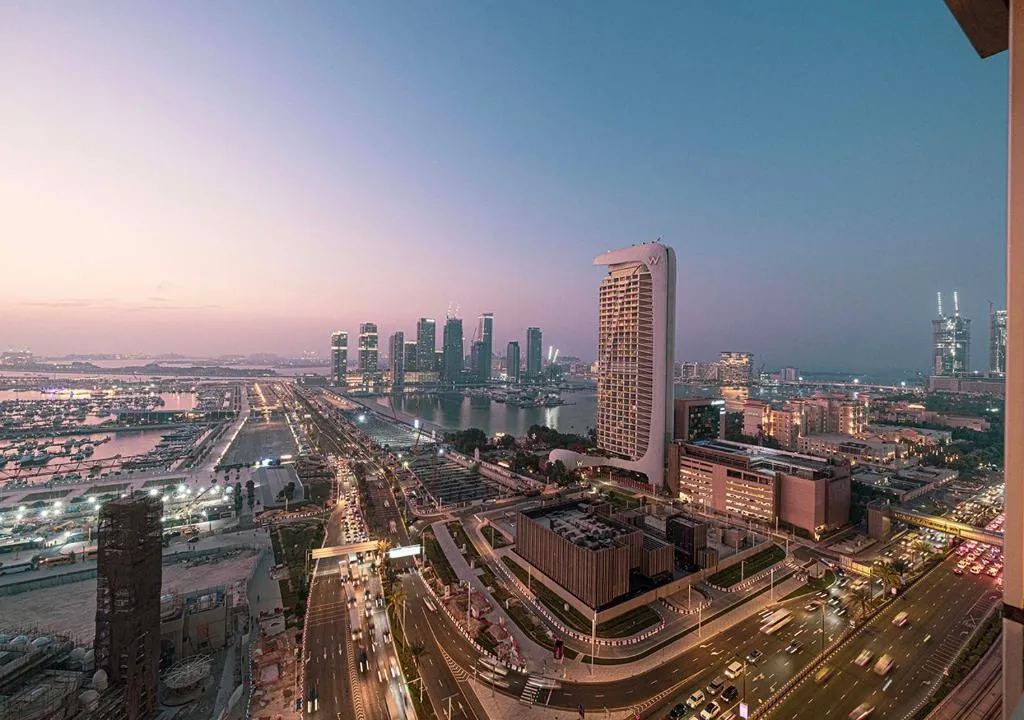 Luxury 4 BHK Sea, AIN Dubai & Palm View Apt In Marina!