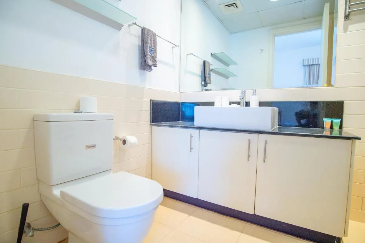 Luxury Escapes – Spacious 2BR Apt in the heart of Dubai Marina- Yacht Bay - 3