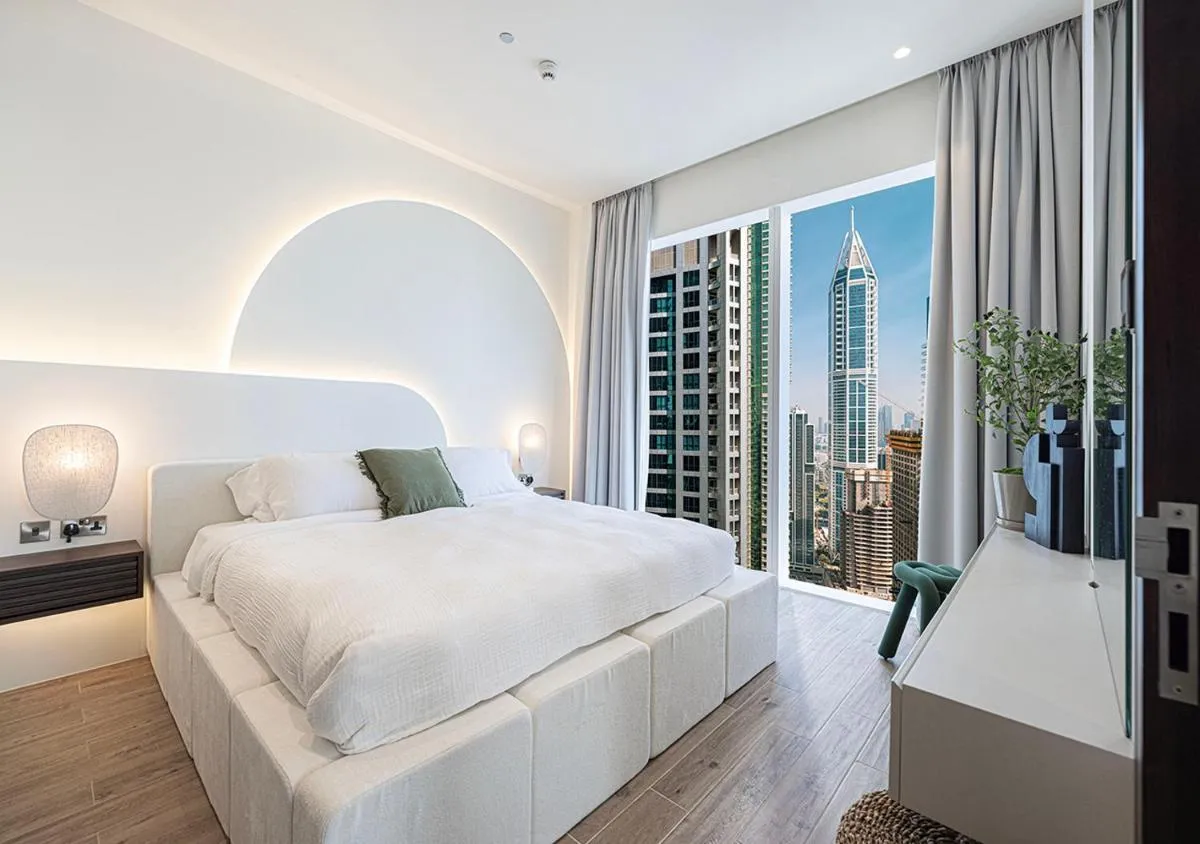 Luxury Jumeirah Living Marina Gate 2BR 44th Floor - 3