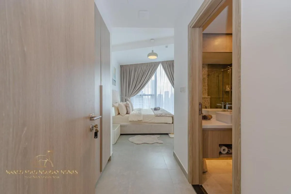 Marco Polo – Stunning 2 BR With Marina Views, Huge Pool & Gym - 3