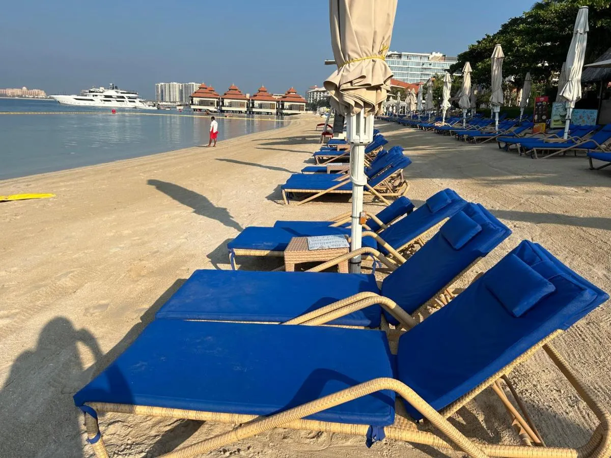 Marvelous private beach apartment in Palm Dubai within Anantara 5 star resort - 2