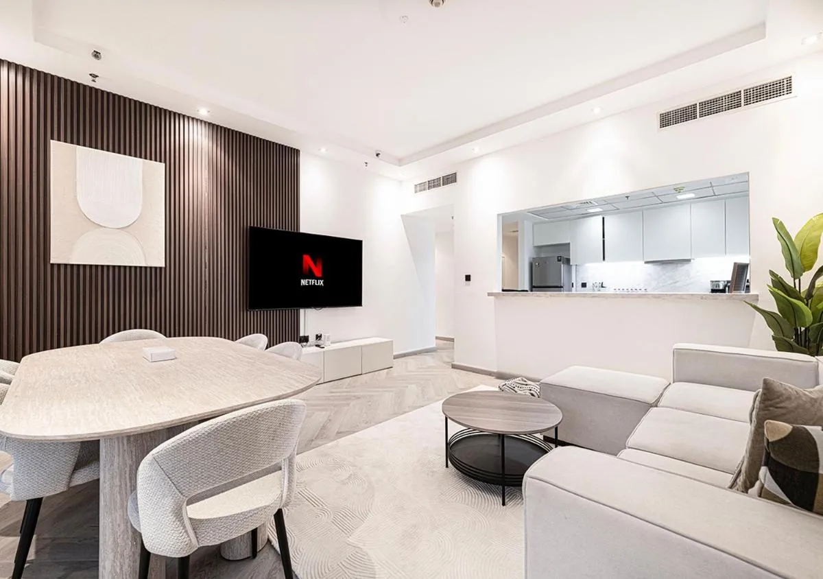 Modern 4BR with Balcony and Scenic Marina Views - 3
