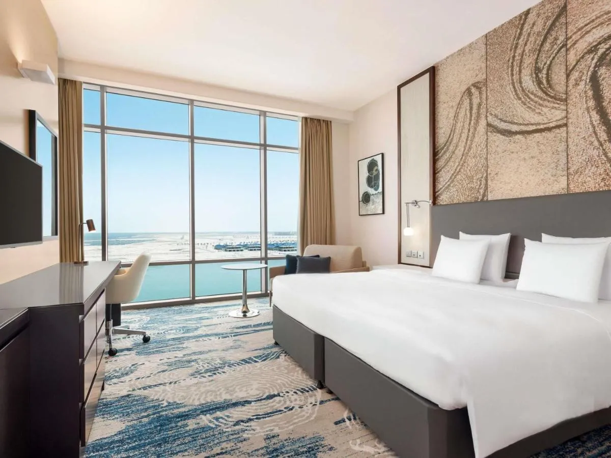 Novotel Dubai Gold District - 3