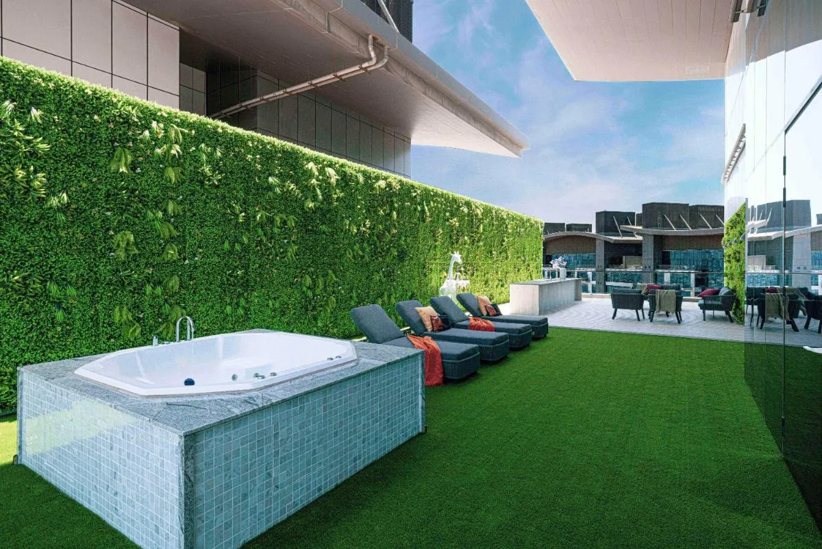 Oceana Resort Luxury Sky Villa with Panoramic Views, Super Size Terrace, Jacuzzi and Bar – by Exclusive Holiday Homes - 2