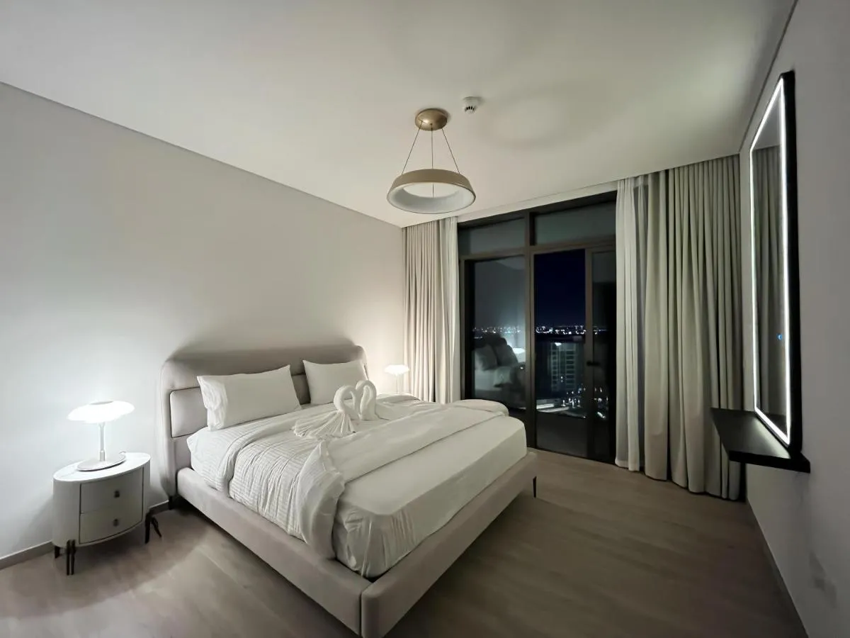 Palace Dubai Creek Harbour Residences Skyline Apartment - 2