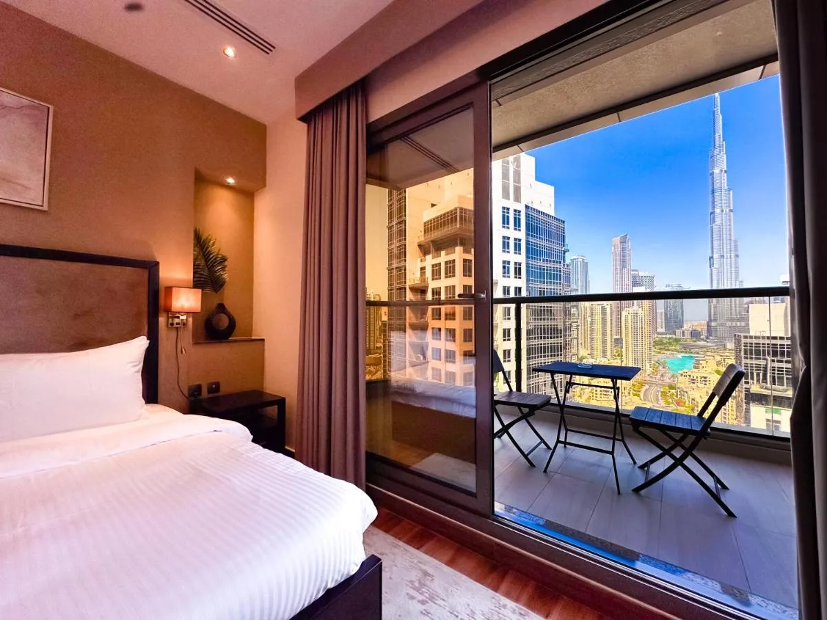 Prime 2BR with Burj Khalifa & Dubai Canal View – 20AB16 - 2