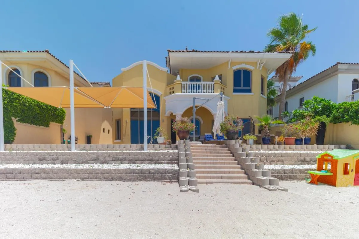 Private Pool & Direct Beach Access-4BDR Villa - 2