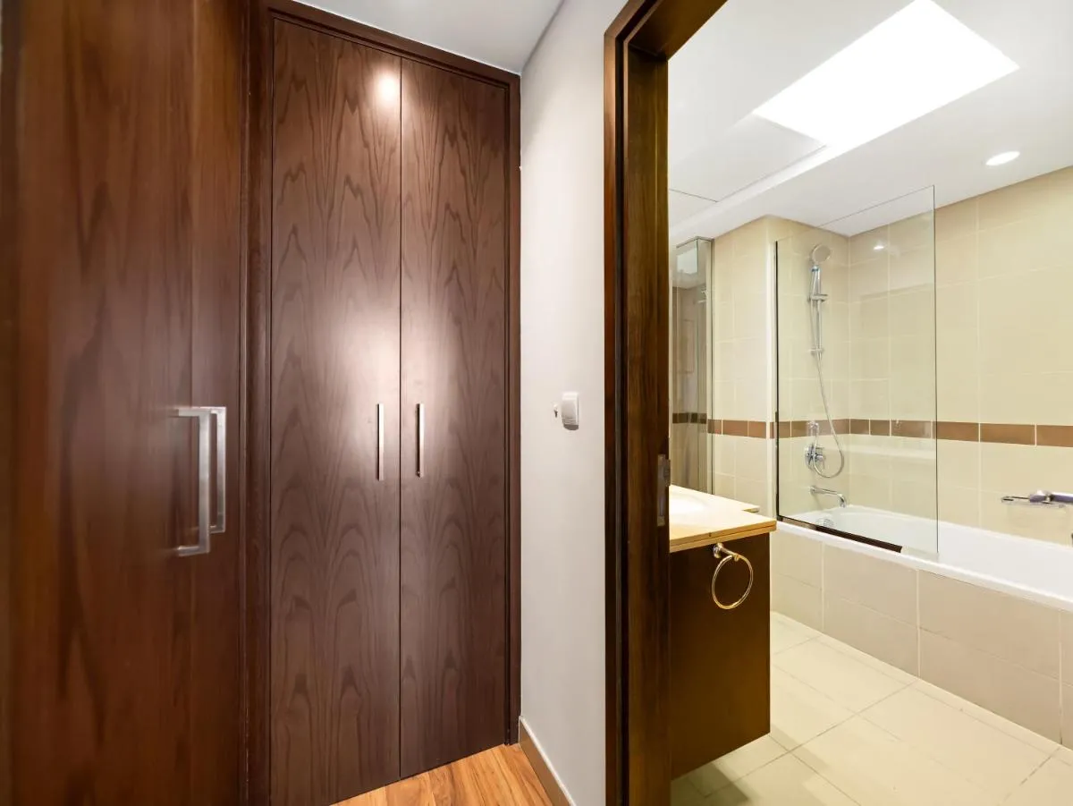 Royal Vista at 29 Boulevard – Dubai City & Burj Khalifa Views – Brand New Luxury 3BR Apartment - 3