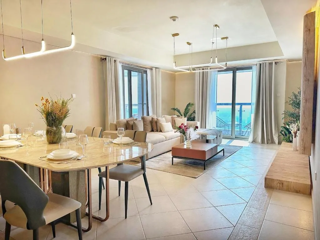 Skyline Sanctuary on the 82nd