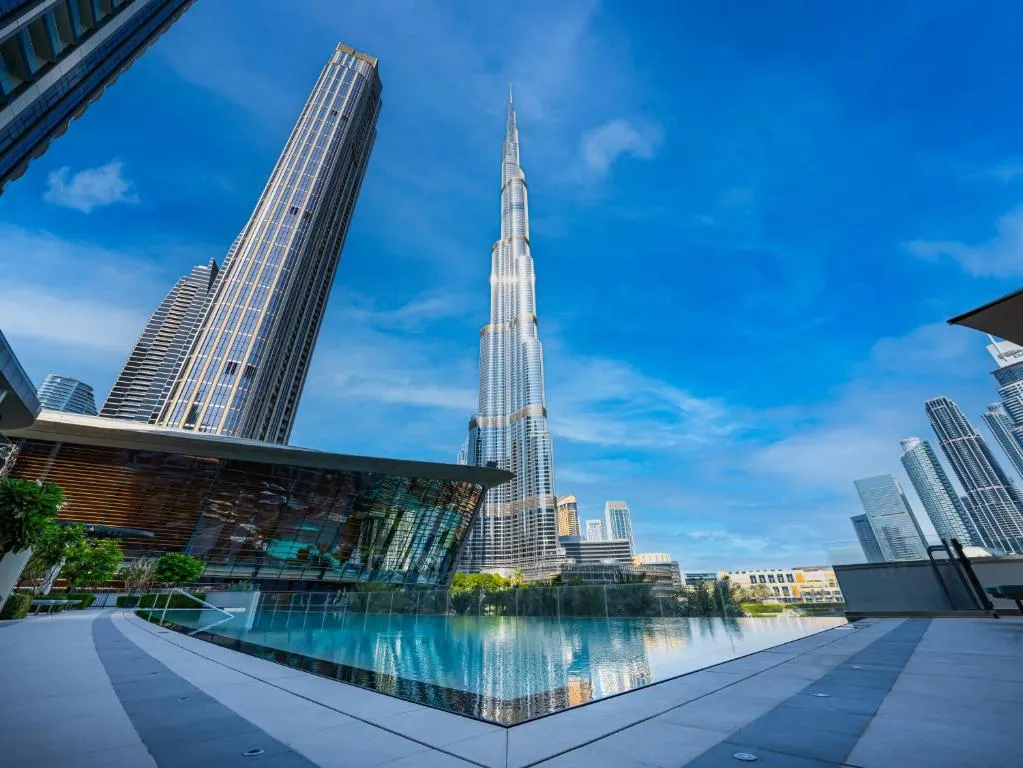 SmartStay at Grande Signature – Downtown Dubai City Views – Brand New Luxury Apartments