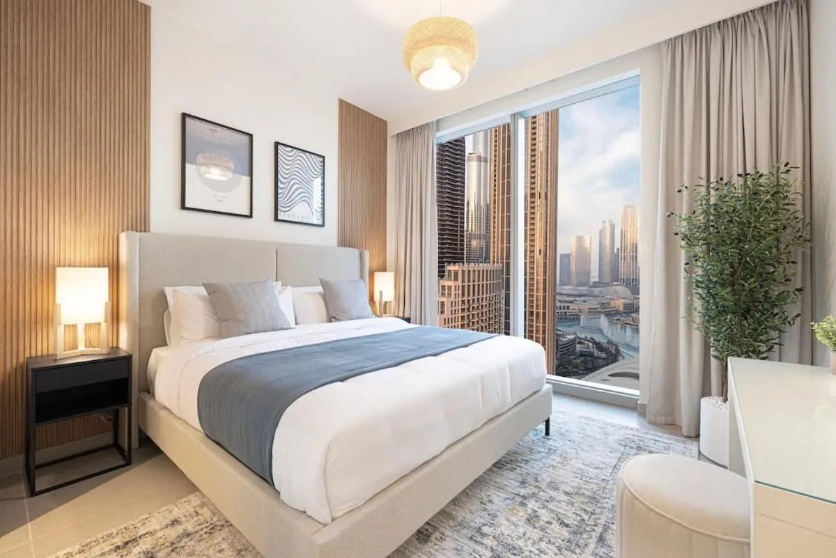 Spacious 4-Bedroom Apartment with Full Fountain and Burj Khalifa Views – 10 min Walk to Dubai Mall - 3