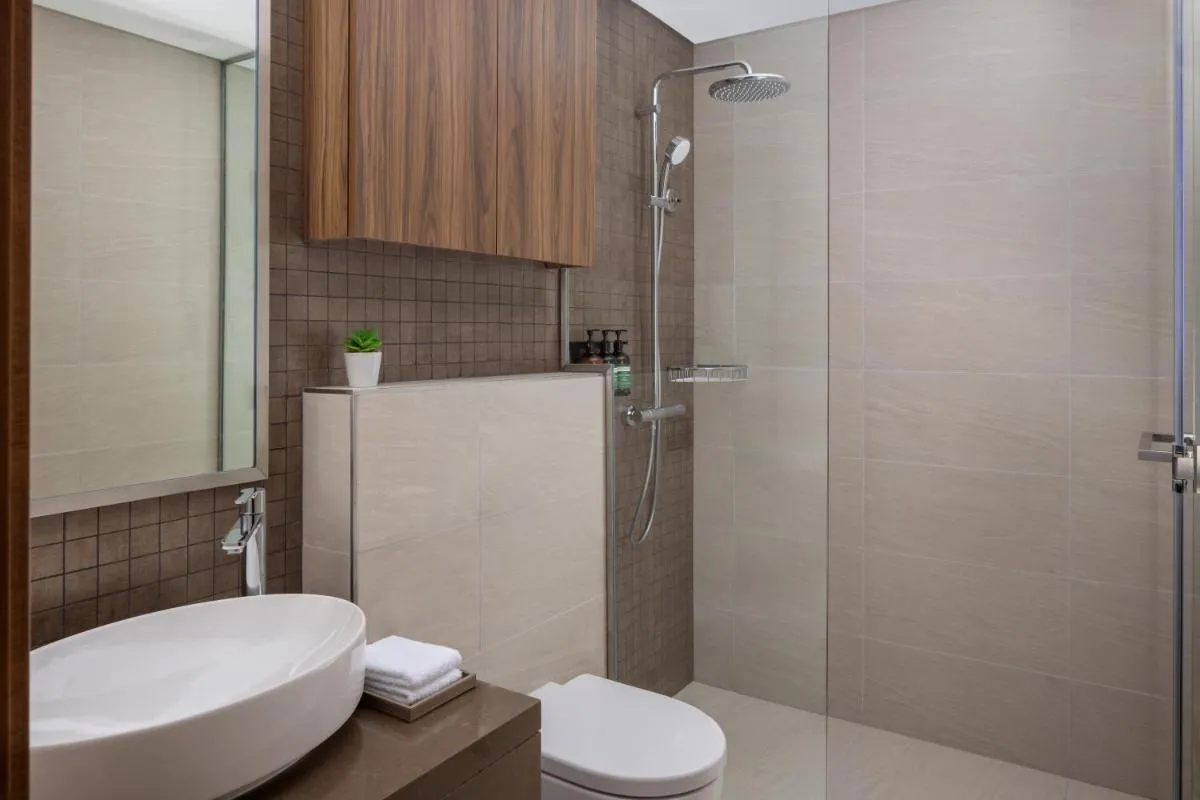 Staybridge Suites Dubai Business Bay by IHG - 2