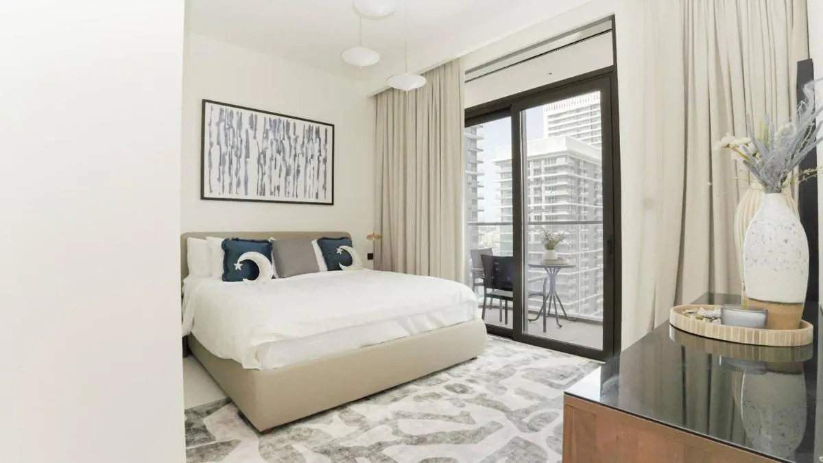 Stunning 1BR Marina Vista – Sea View with Luxury Amenities, by Think Realty - 2
