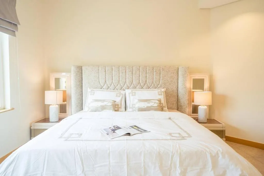 The Palm Luxury 4-br Beach Club Access Dubai