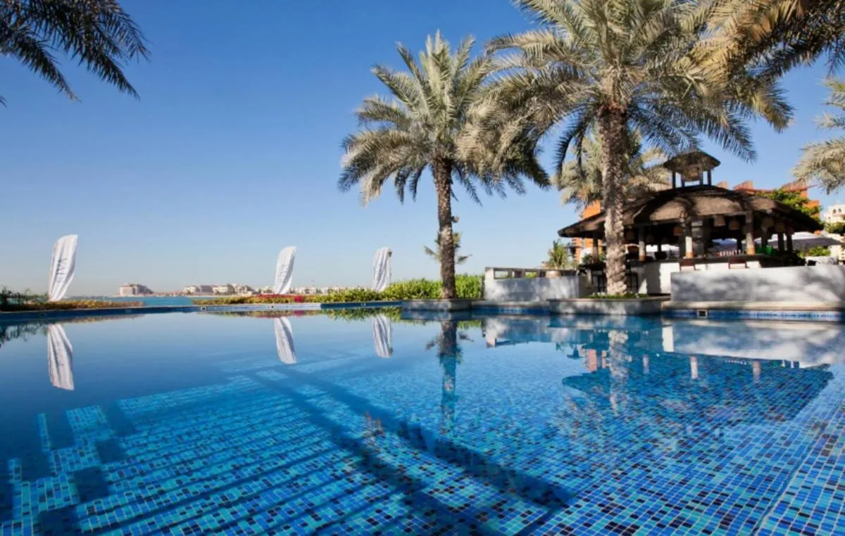 The Palm Luxury 4-br Beach Club Access Dubai - 3