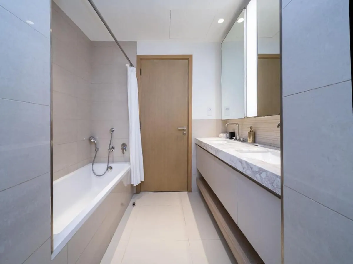Tranquil 1 Bedroom Dubai Hills Escape - 3