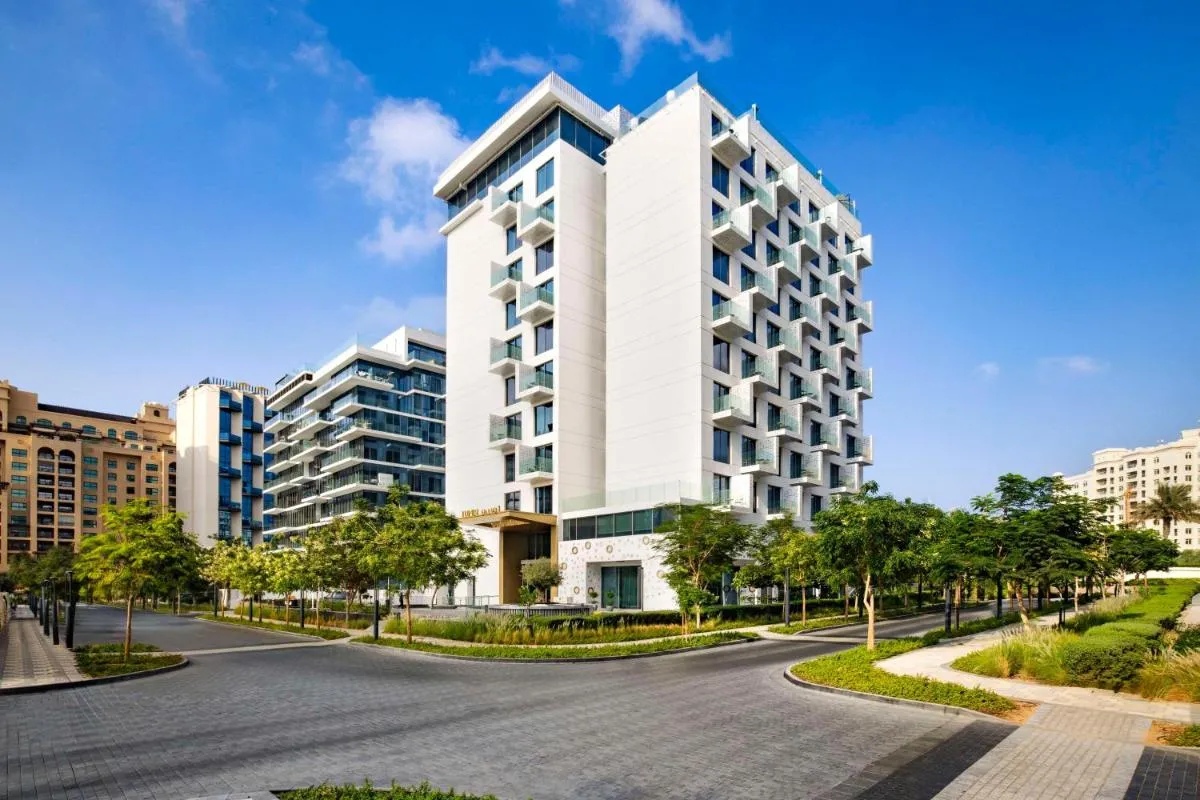 Tumbi West Palm Beach Hotel Dubai,Tapestry Collection Hilton - 2