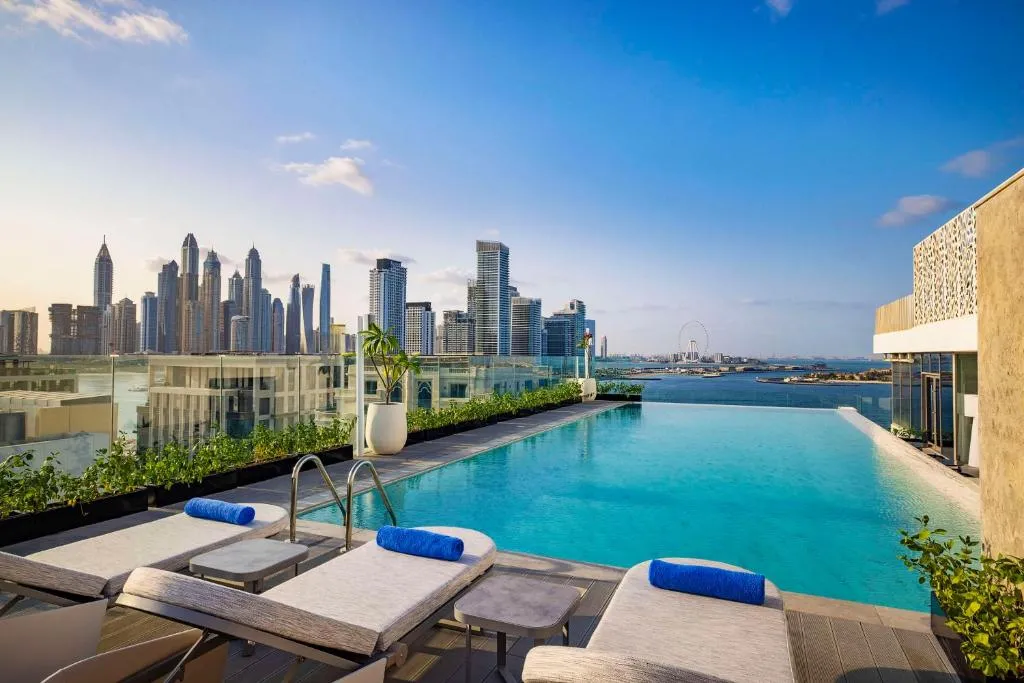 Tumbi West Palm Beach Hotel Dubai,Tapestry Collection Hilton