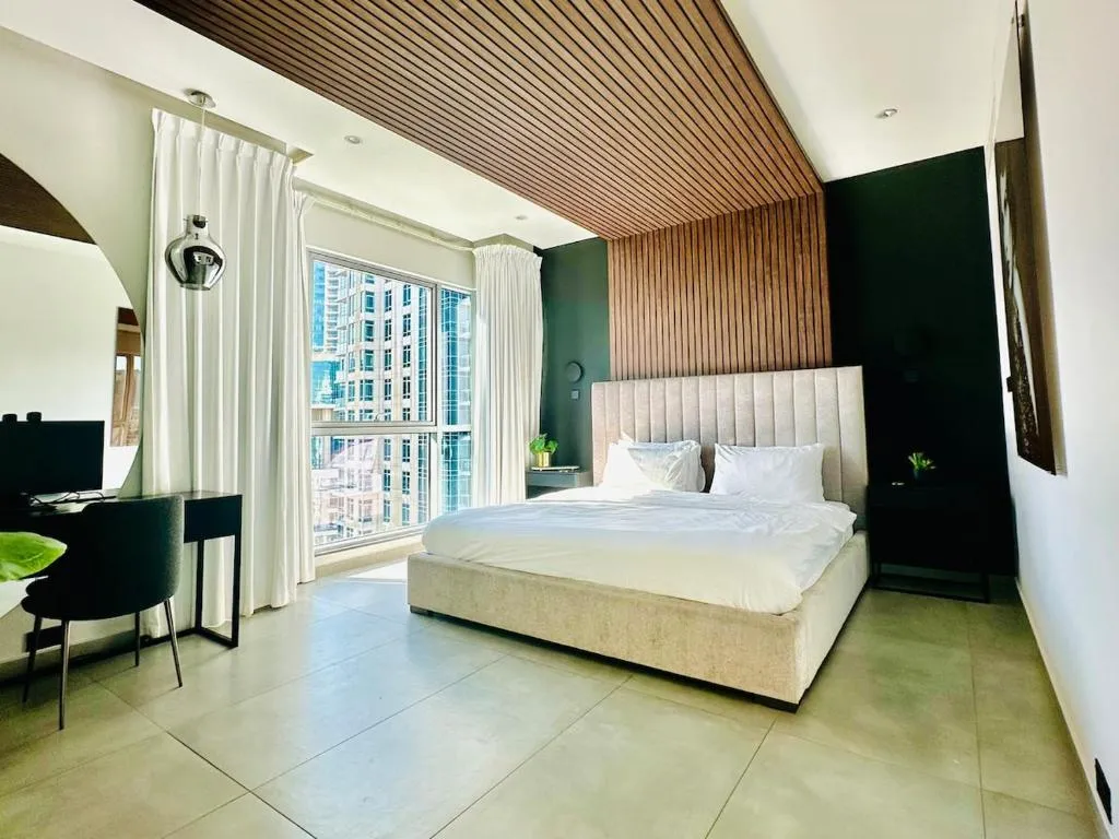 Ultimate 5BR Luxury I 2500 sqf I Burj Inner Circle