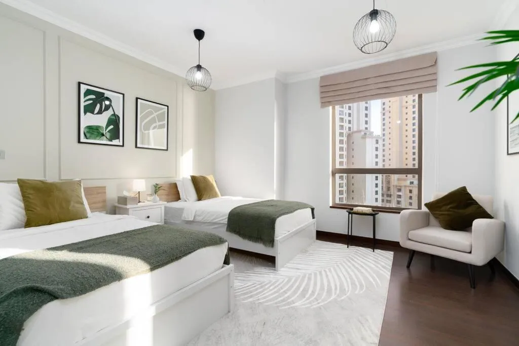 Ultimate Stay 2BR Sea View at JBR Beach Ain Dubai High Floor Luxury Stay - 3
