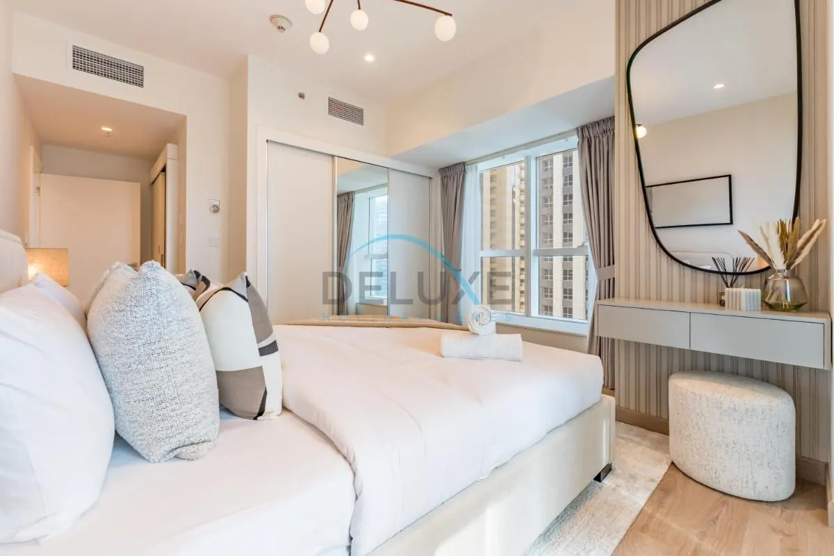 Upgraded 2BR with Partial Sea View Near to Dubai Tram, Elite Residence, Dubai Marina by Deluxe Holiday Homes - 2