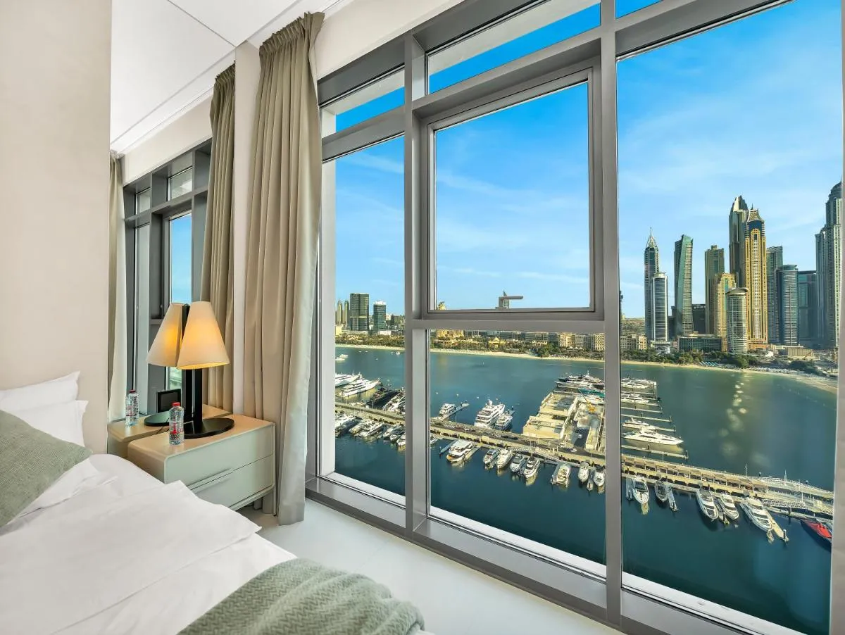 Upscale family friendly 4 bedroom on Private Beach with Amazing Views - 2