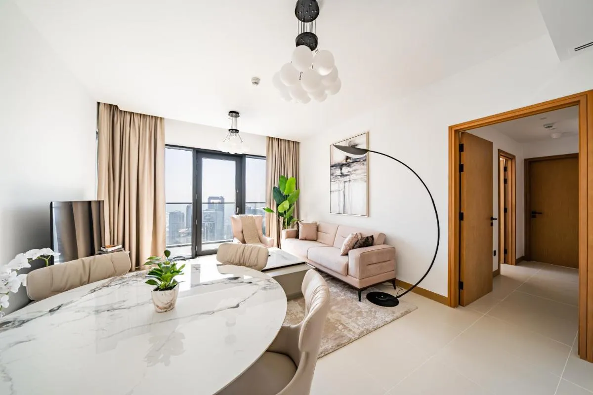 VIDA Marina 2BR High-Floor City Views Near Metro - 2