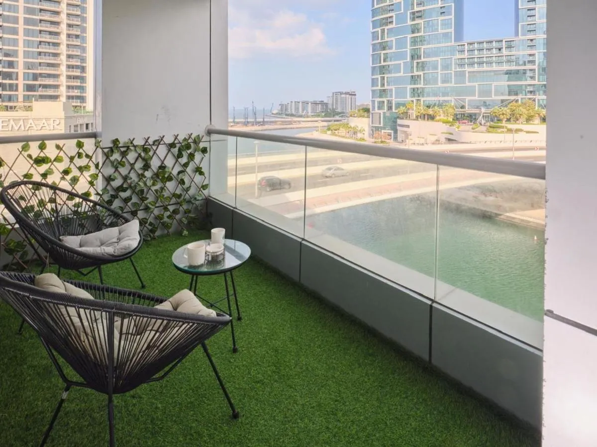 Wonderful two bed room with full marina view - 3