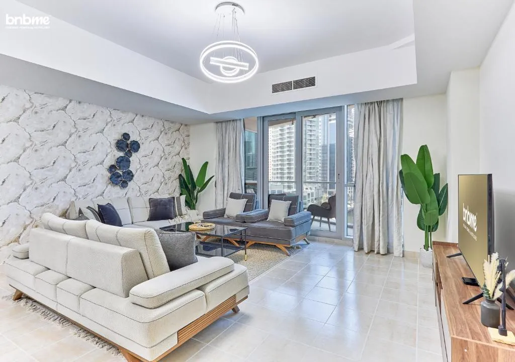 bnbmehomes – DAMAC Waves Tower