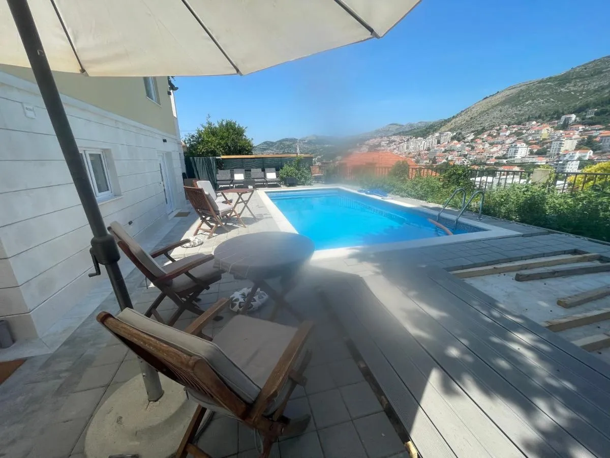 Image 6 of Adriatico